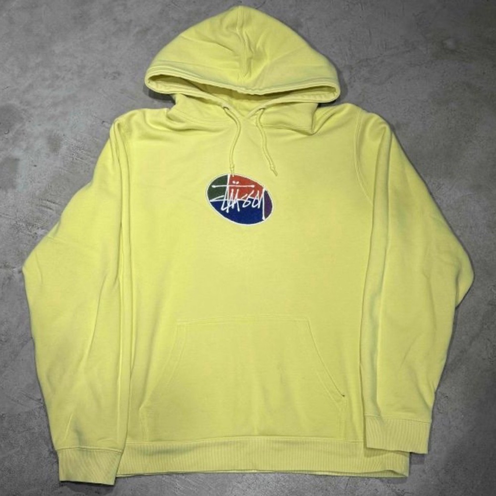 Stussy Oval Logo Pullover Hoodie Small NWT Yellow/Lemon Color